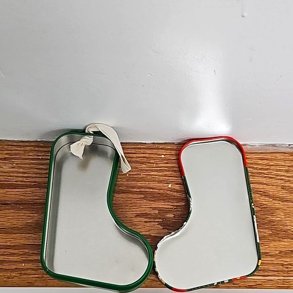 L'OCCITANE CHRISTMAS GIFT TINS. EMPTY METAL TIN - Picture 5 of 6